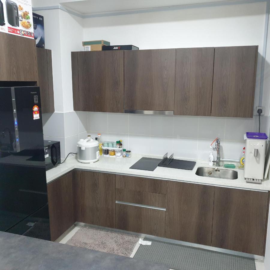 Nice Stay In Heart Of Kota Bharu@Troika,Free Wifi. 외부 사진